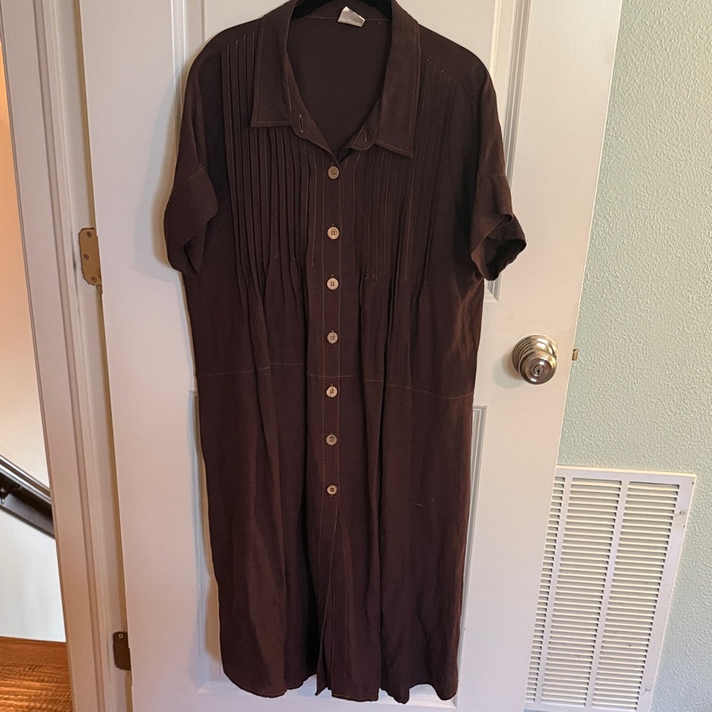 Elegant Brown Button-Down Dress